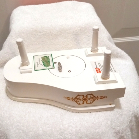 Collections Etc Musical Mini White Grand Piano W/ Flowers & Birds - Picture 4 of 6